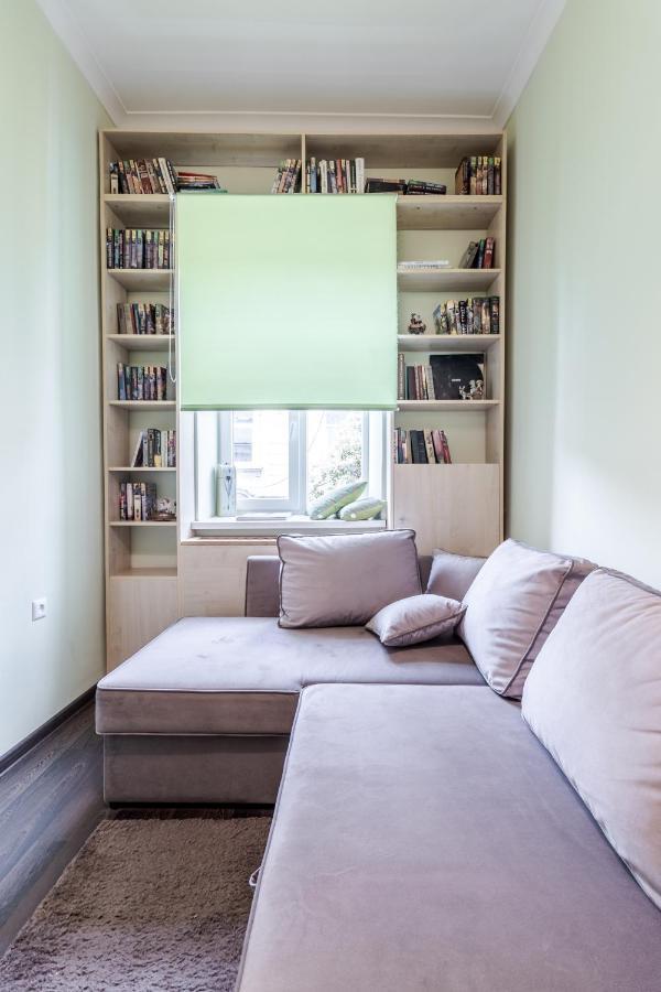 Modern Chaikovskogo Apartment Lviv Exteriör bild